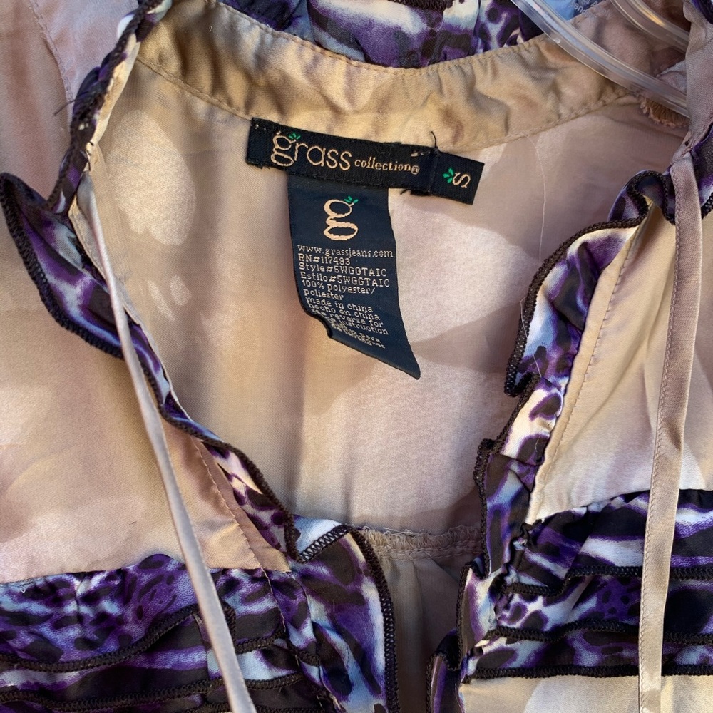 Grass Collection Blouse - Picture 2 of 3